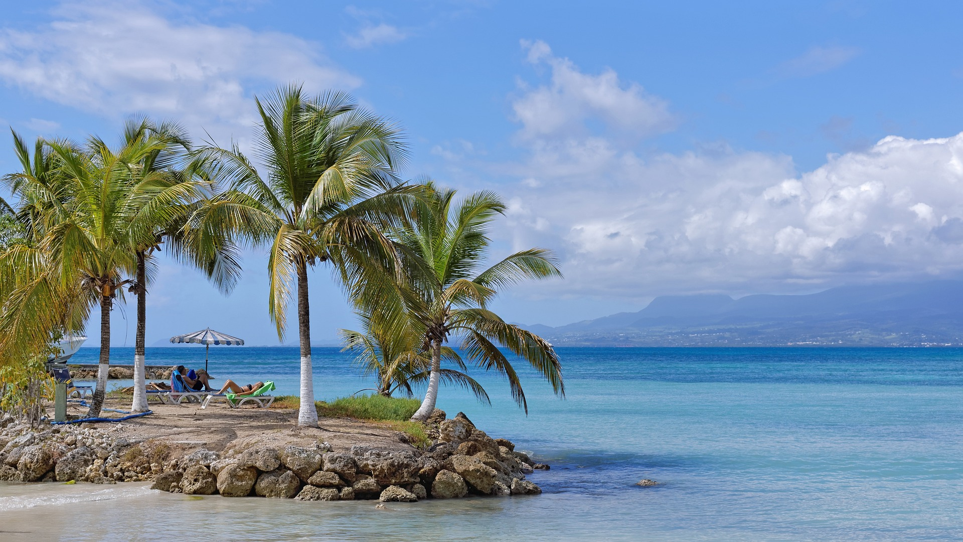 Magnifique plage au Gosier en Guadeloupe